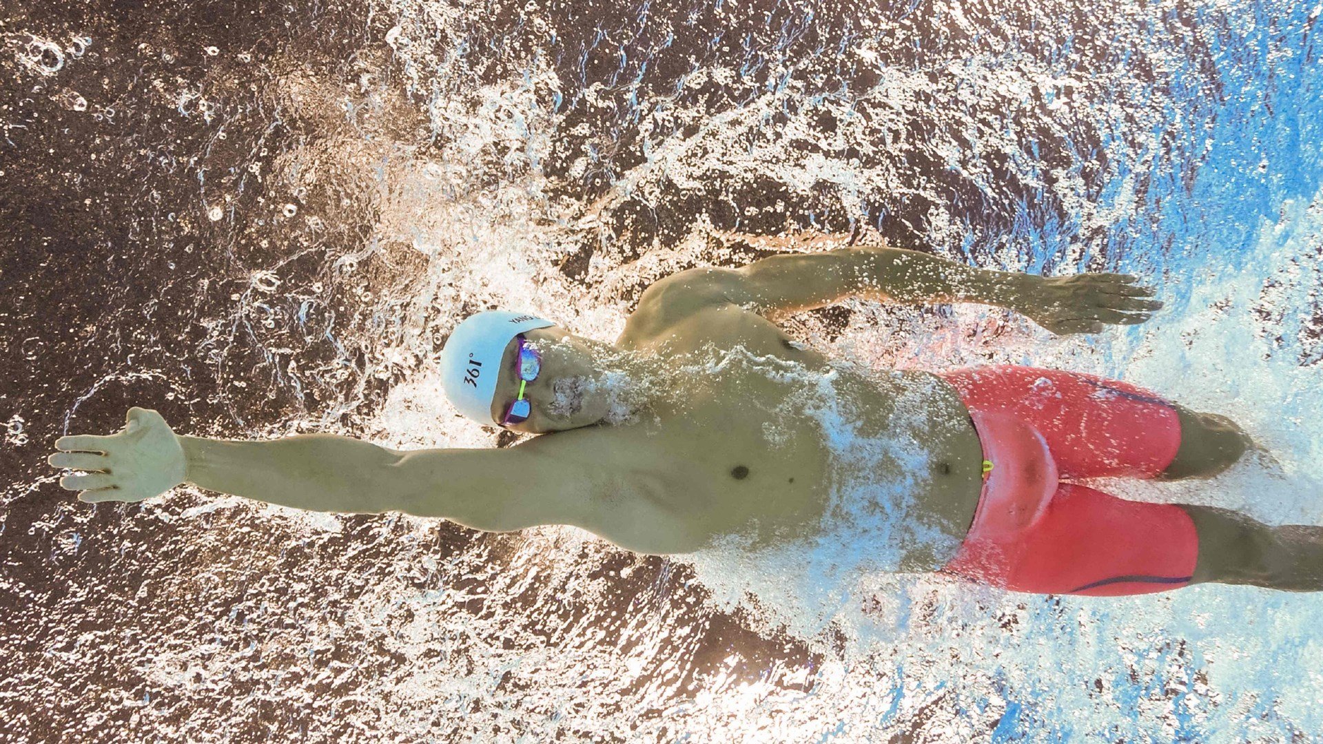 在对阵勇士的关键战中，狼队依靠“狼王”蒂伊的神奇表现逆转比赛！